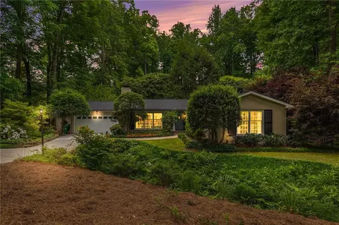 1269 Beech Haven Rd NE, Atlanta, GA 30324