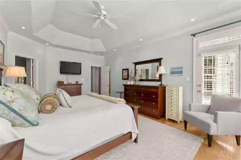 Bedroom - 909 Deer Chase Rd, Toccoa, GA 30577 photo 3 of 14