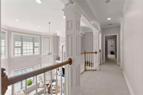 Entry Way - 909 Deer Chase Rd, Toccoa, GA 30577 photo 3 of 5