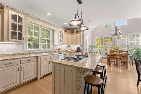 Kitchen - 909 Deer Chase Rd, Toccoa, GA 30577 photo 5 of 7