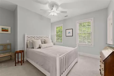 Bedroom - 909 Deer Chase Rd, Toccoa, GA 30577 photo 10 of 14