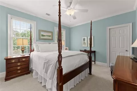 Bedroom - 909 Deer Chase Rd, Toccoa, GA 30577 photo 7 of 14