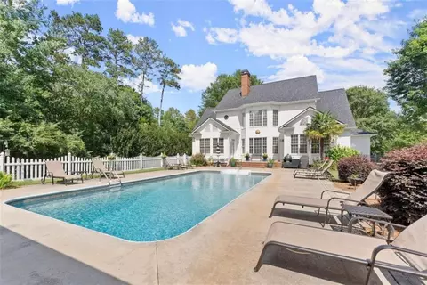 Exterior - 909 Deer Chase Rd, Toccoa, GA 30577 photo 12 of 28