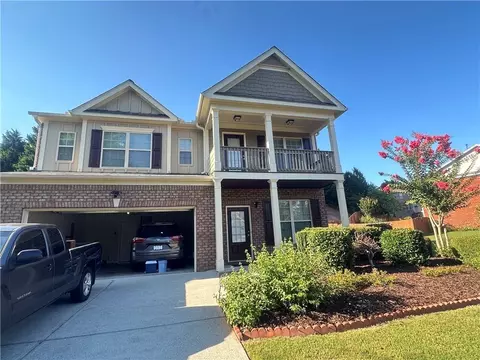 1515 Winning Colors Ct, Suwanee, GA 30024