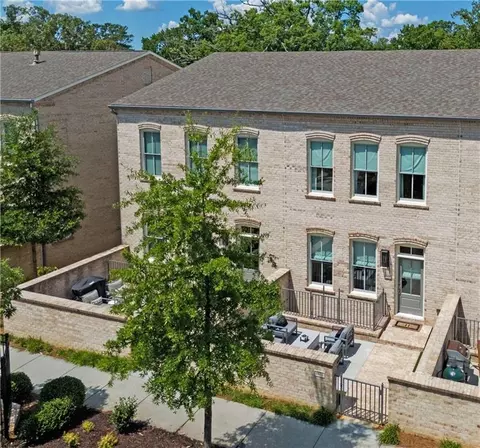 3473 Landen Pine Ct, Atlanta, GA 30305