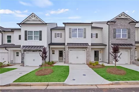 111 Kingfisher St, Ball Ground, GA 30107