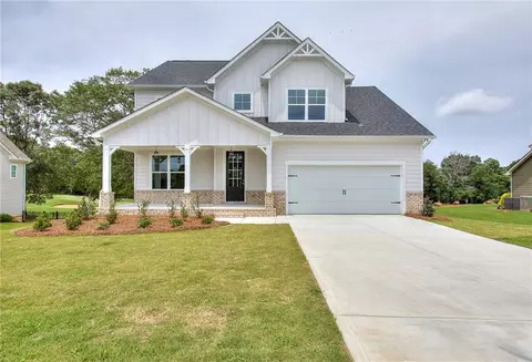 190 Peachwood Ln, Homer, GA 30547