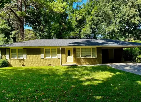 2451 Hogan Rd, East Point, GA 30344