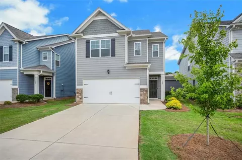 189 Woodhouse Cir, Acworth, GA 30102