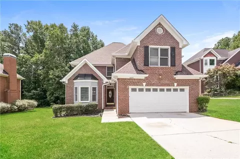 6297 Southland Forest Dr, Stone Mountain, GA 30087