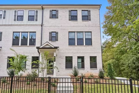 2745 Harrison Dr, Lawrenceville, GA 30044