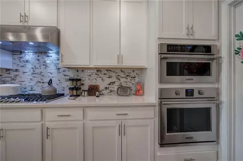 430 Bluffs View Ln, Canton, GA 30114 photo 7