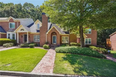 2665 Holcomb Springs Dr, Alpharetta, GA 30022