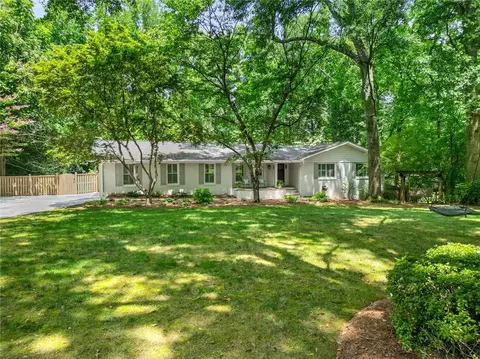 1847 Wynridge Dr SE, Smyrna, GA 30080