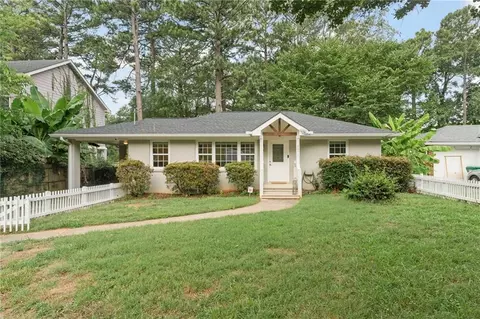2071 Edgemore Dr SE, Atlanta, GA 30316