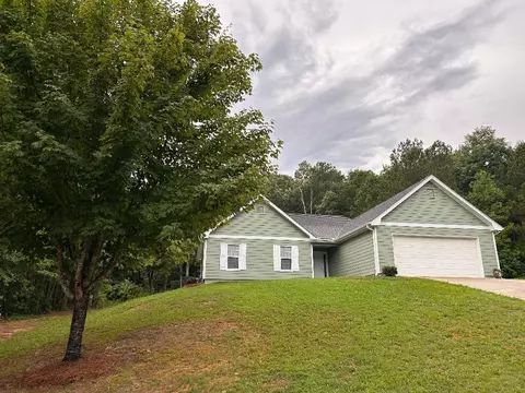 484 Creek Crossing Ct, Grayson, GA 30017
