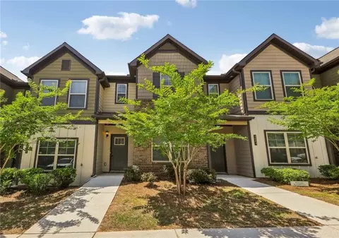 2464 Bayrose Cir #64, Atlanta, GA 30344