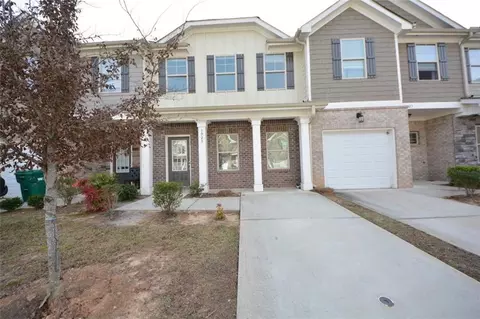1925 Old Dogwood, Jonesboro, GA 30238