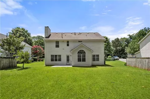 5620 Arrowwind Rd NW, Lilburn, GA 30047