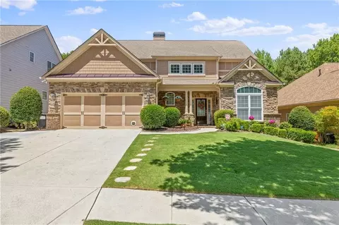 7834 Brass Lantern Dr, Flowery Branch, GA 30542
