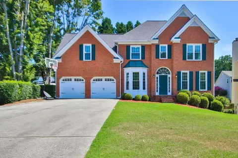 1841 Lone Oak Ct, Lawrenceville, GA 30043