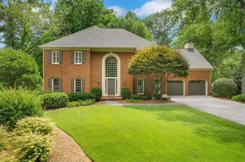 931 Ashebrooke Ct NE, Marietta, GA 30068