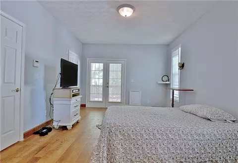 Bedroom - 303 Rocky Creek Rd, Hampton, GA 30228 photo 4 of 11