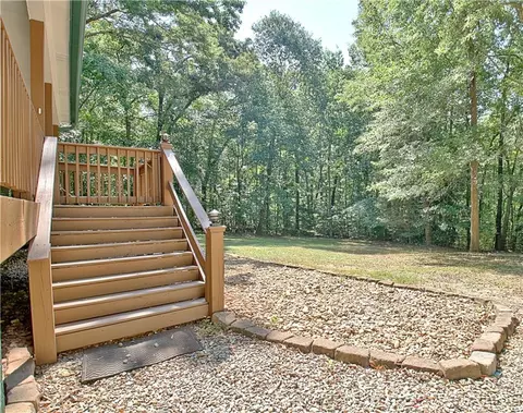 Exterior - 303 Rocky Creek Rd, Hampton, GA 30228 photo 21 of 31