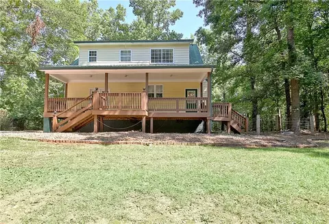 Exterior - 303 Rocky Creek Rd, Hampton, GA 30228 photo 23 of 31