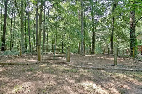 Exterior - 303 Rocky Creek Rd, Hampton, GA 30228 photo 28 of 31