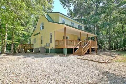 Exterior - 303 Rocky Creek Rd, Hampton, GA 30228 photo 12 of 31