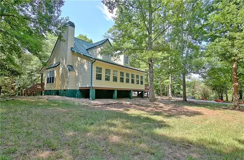 Exterior - 303 Rocky Creek Rd, Hampton, GA 30228 photo 8 of 31