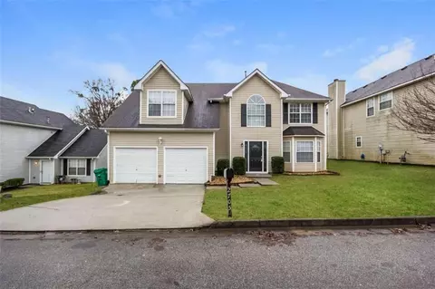 2705 Ward Lake Ct, Ellenwood, GA 30294
