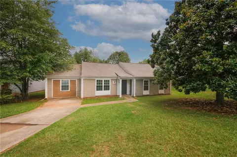 1274 Mill Lake Cir, Stone Mountain, GA 30088