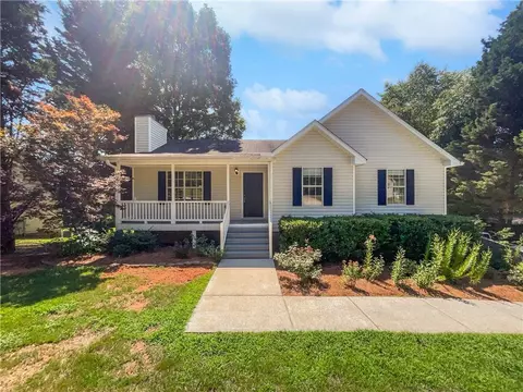 164 Hunters Lake Dr, Villa Rica, GA 30180