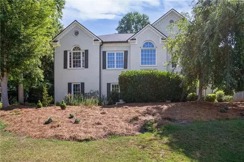 1032 Regency Dr, Acworth, GA 30102