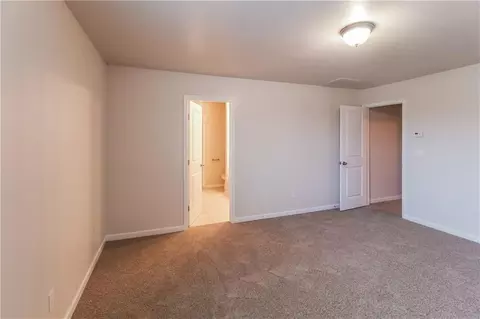 688 Independence Ave, Pendergrass, GA 30567 photo 6