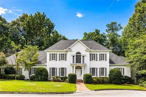 4946 Powers Ferry Rd NW, Sandy Springs, GA 30327