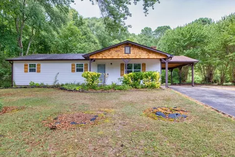 224 Pine Valley Dr, Powder Springs, GA 30127