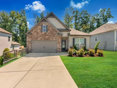 4588 Lantana Ct, Fairburn, GA 30213