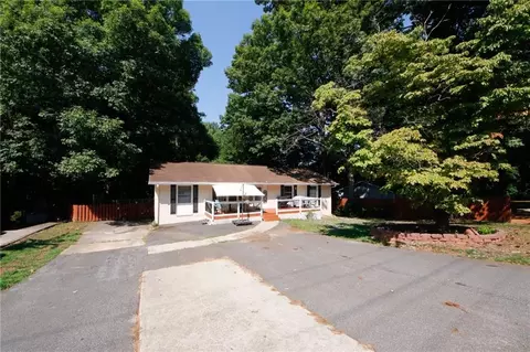4066 Brookwood Dr, Austell, GA 30106