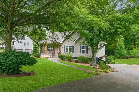 9105 Freeland Rd, Gainesville, GA 30506