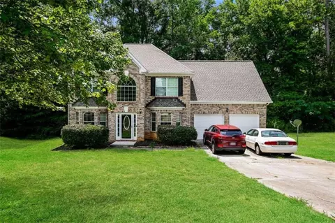 131 Rolling Meadows Ct, Hampton, GA 30228 photo 2