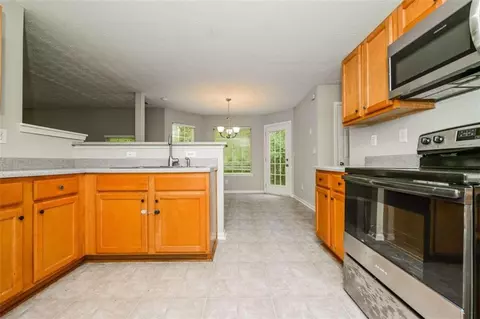 131 Rolling Meadows Ct, Hampton, GA 30228 photo 10