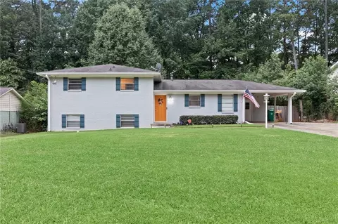 4374 Hickory Wood Ln, Atlanta, GA 30360