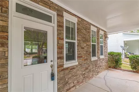4422 Alysheba Dr, Fairburn, GA 30213 photo 6