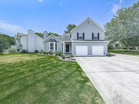 2217 Dresden Grn NW, Kennesaw, GA 30144