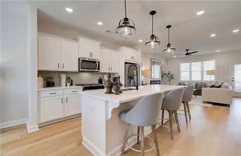 3308 Cranston Ln, Kennesaw, GA 30144