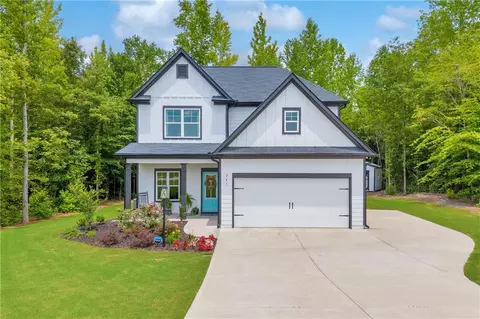 241 Quail Forest Cir, Toccoa, GA 30577