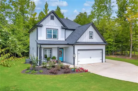 Exterior - 241 Quail Forest Cir, Toccoa, GA 30577 photo 6 of 17